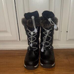 Land’s End Black Winter Boots with Fur Trim